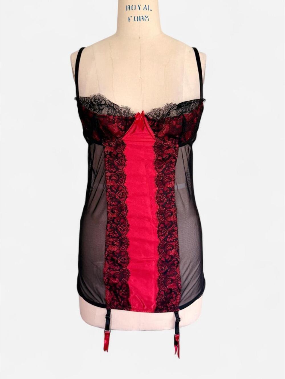 Frederick's of Hollywood Y2K Mesh Garter Chemise in Black Red